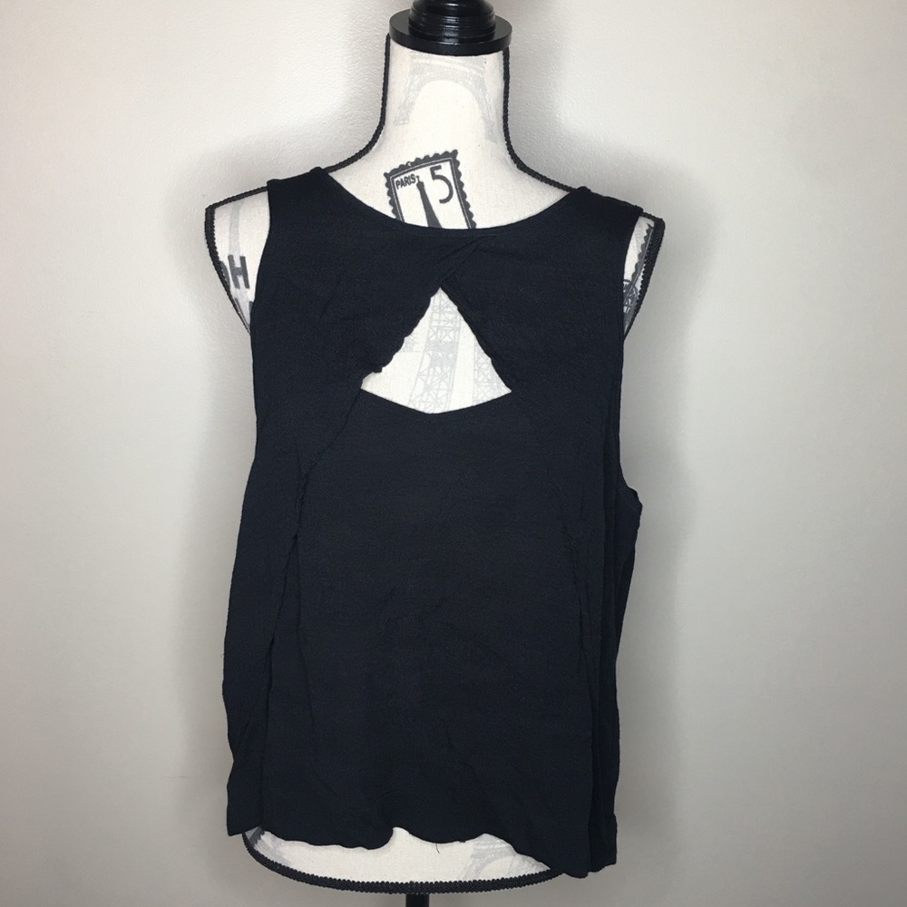 Free People Basic Black Top W Front Cutout Medium
